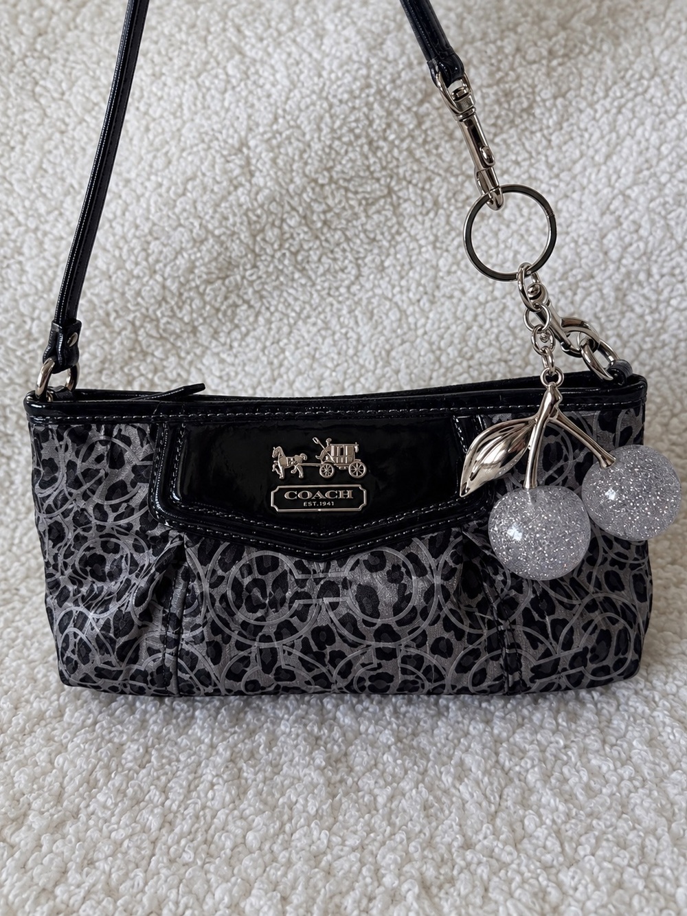 RARE vintage coach Black and Gray leopard purse C logo